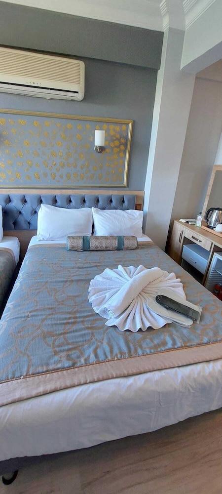 PARIS HOTEL CAFE RESTAURANT — ISTANBUL — fotografie hotel nr. 11