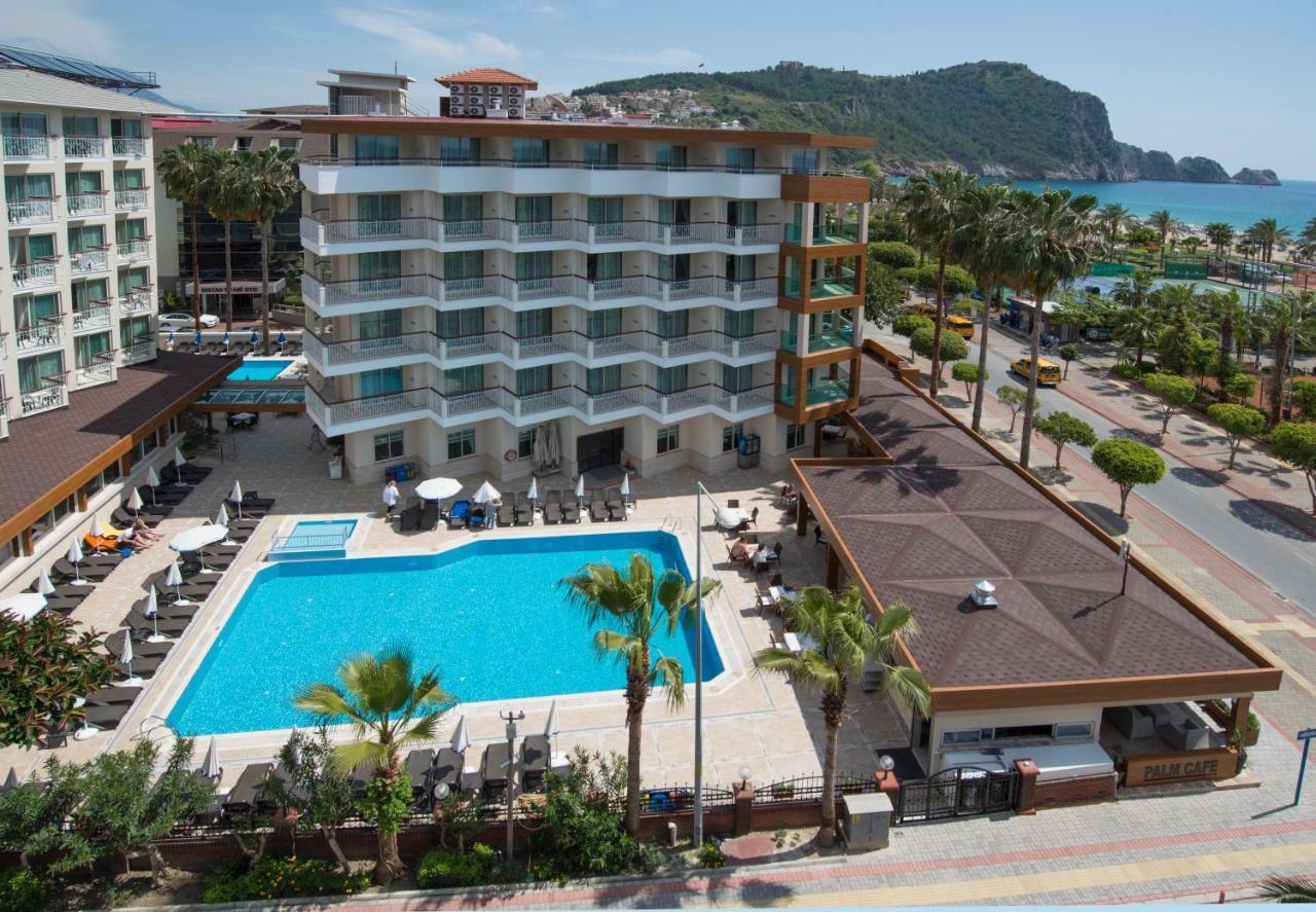 RIVIERA HOTEL & SPA — ALANYA