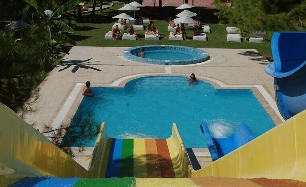 FLORA SUITES HOTEL — KUSADASI — fotografie hotel nr. 8