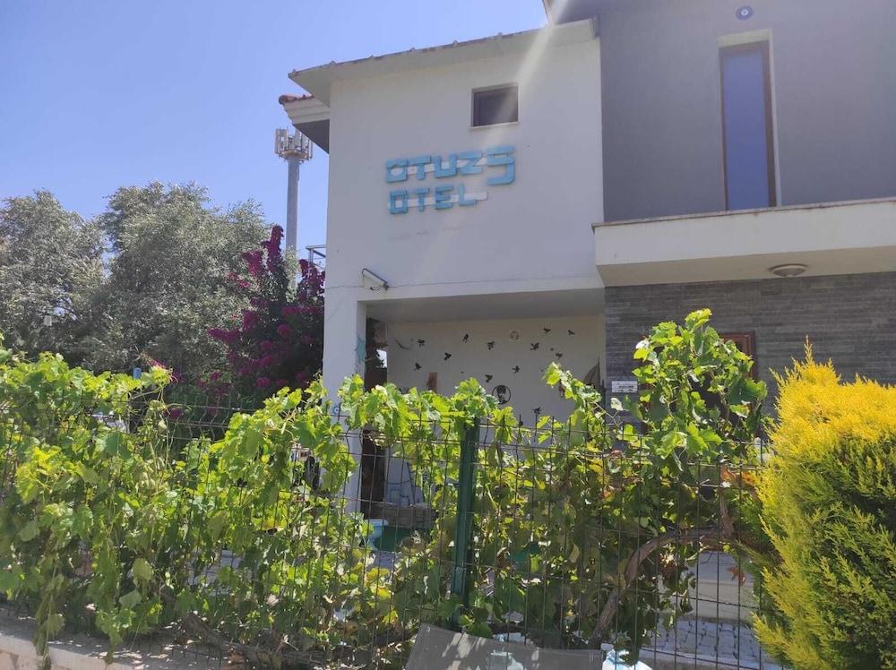 OTUZ5 OTEL — CESME — фотография отеля №2