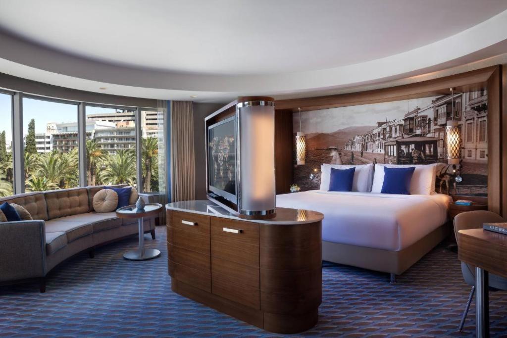 RENAISSANCE IZMIR HOTEL — IZMIR — фотография отеля №26
