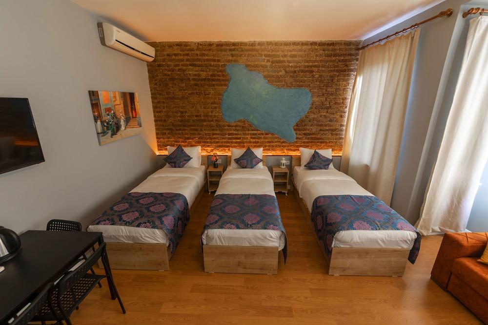 ROYAL TAKSIM SUITES — ISTANBUL — фотография отеля №7