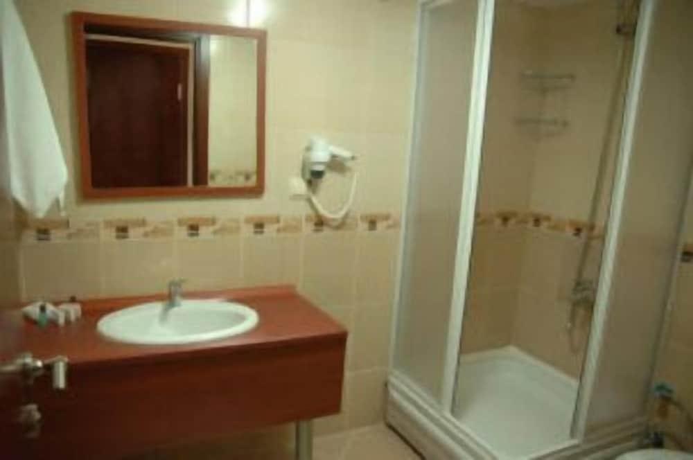 BUSINESS LIFE HOTEL BAKIRKOY — ISTANBUL — fotografie hotel nr. 20