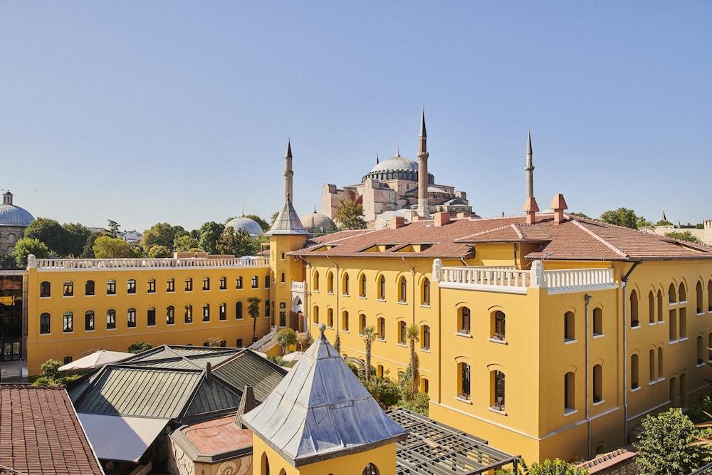FOUR SEASONS HOTEL ISTANBUL AT SULTANAHMET — ISTANBUL