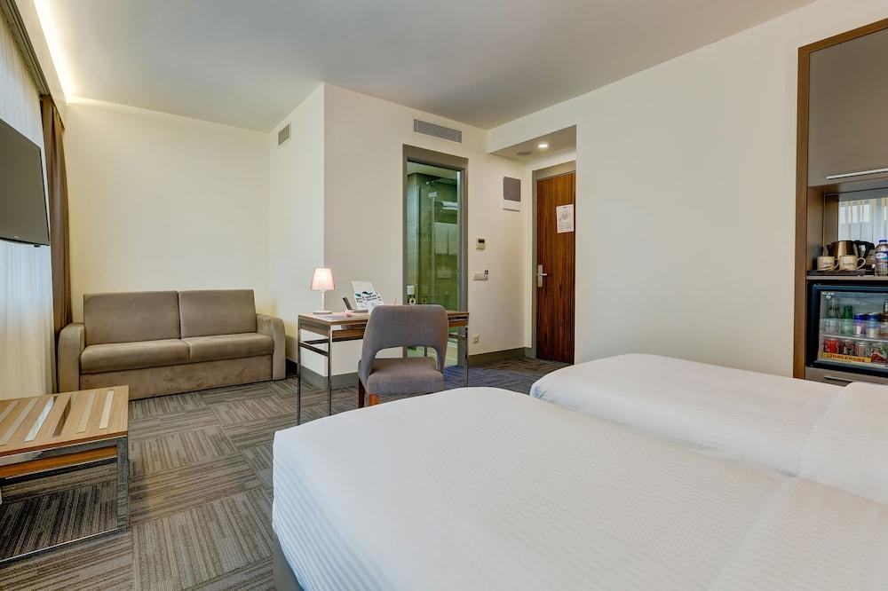 PLUS HOTEL BOSTANCI ATASEHIR — ISTANBUL — фотография отеля №11
