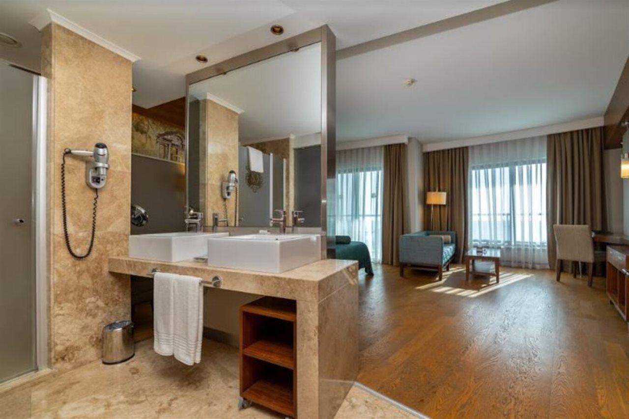 COMMODORE ELITE SUITES & SPA (ADULTS ONLY) — EVRENSEKI — fotografie hotel nr. 5