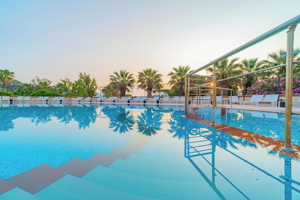 MEDIS HOTEL CESME — CESME — фотография отеля №25