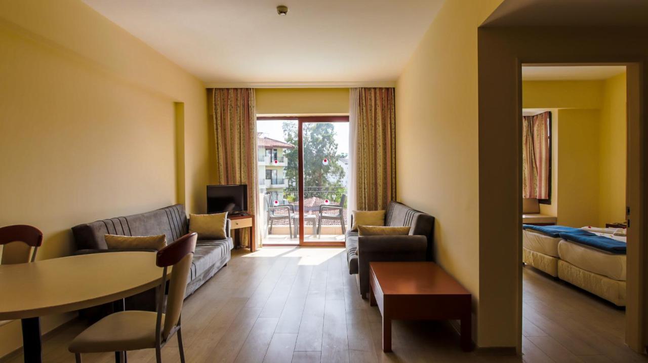 LEMAS SUITE HOTEL — SIDE — фотография отеля №30