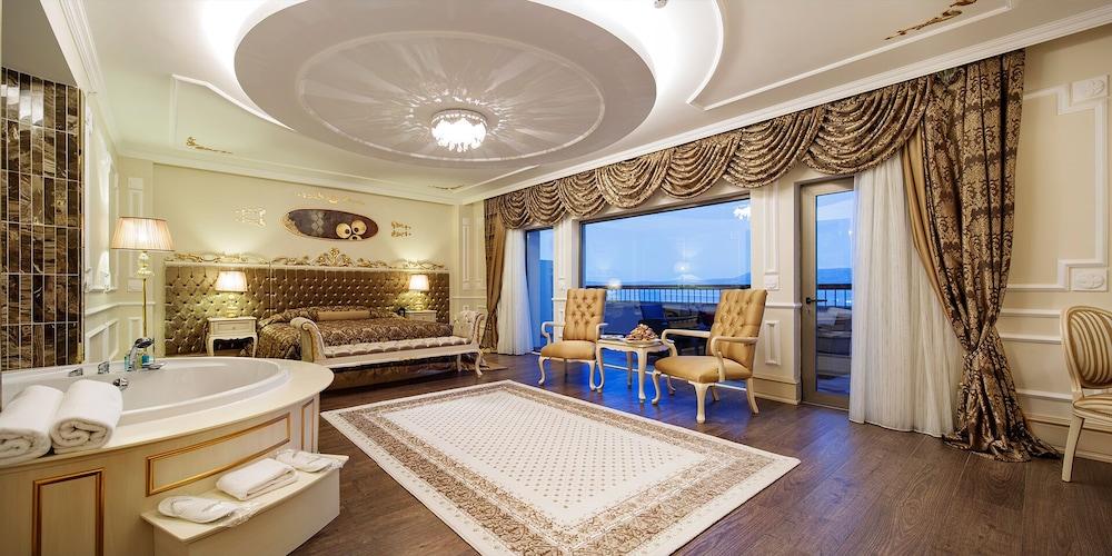 ROYAL TEOS THERMAL RESORT CLINIC & SPA — SEFERIHISAR — fotografie hotel nr. 13