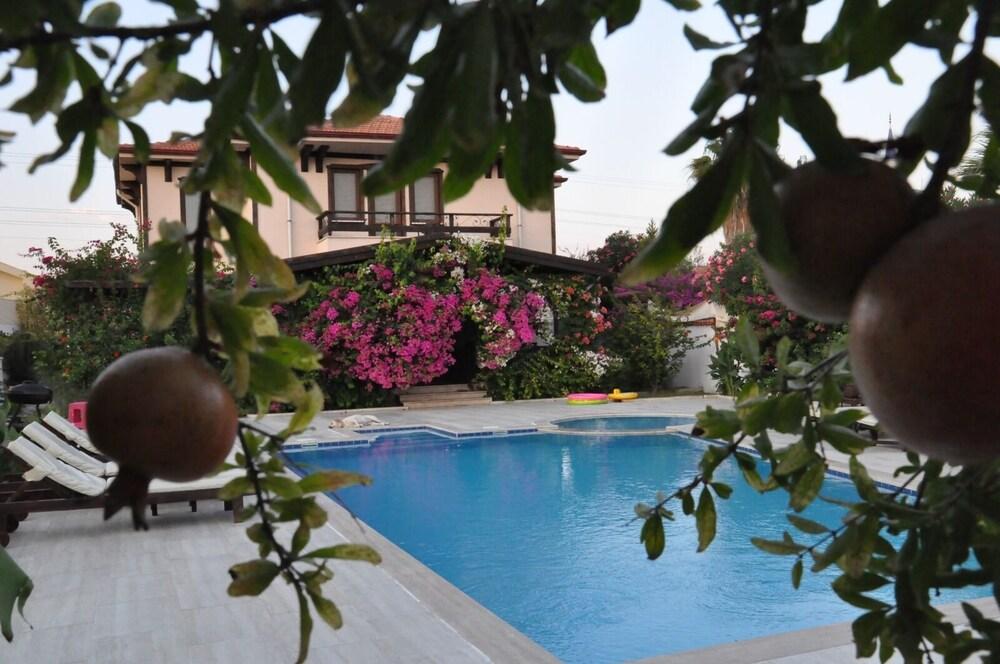 BEAUTIFUL 4-BED VILLA PRIVATE POOLS — DALYAN — fotografie hotel nr. 15