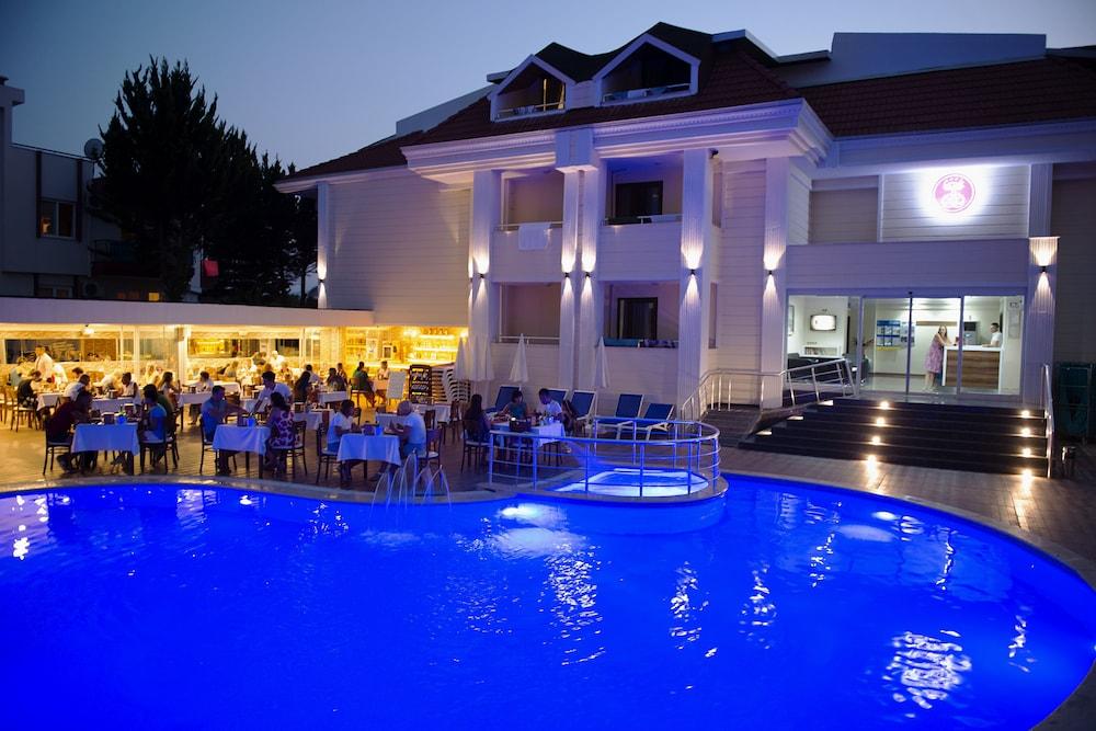 EMILY ROSE HOTEL — KEMER