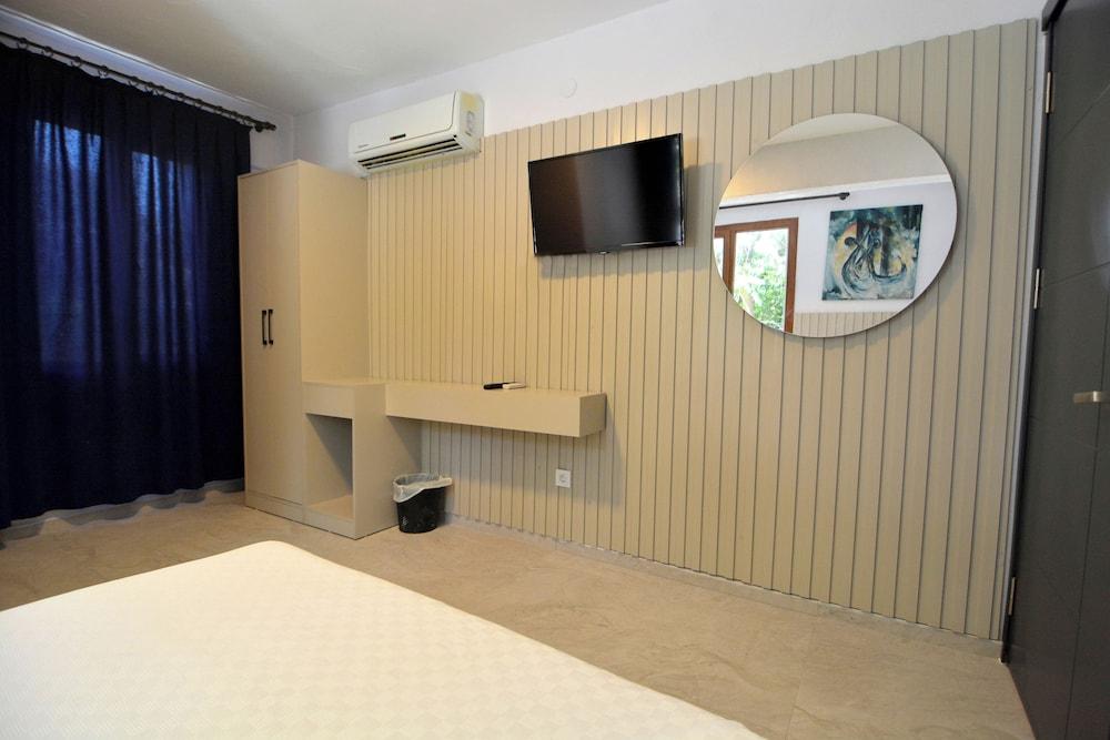 ADOS HOTEL — CESME — fotografie hotel nr. 3