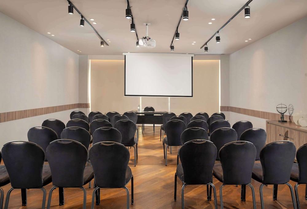 RADISSON BLU HOTEL ISTANBUL OTTOMARE — ISTANBUL — fotografie hotel nr. 27