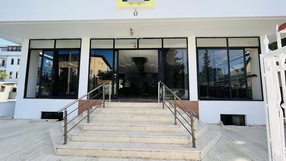 AKAR PALACE RESORT HOTEL — BELDIBI — fotografie hotel nr. 13