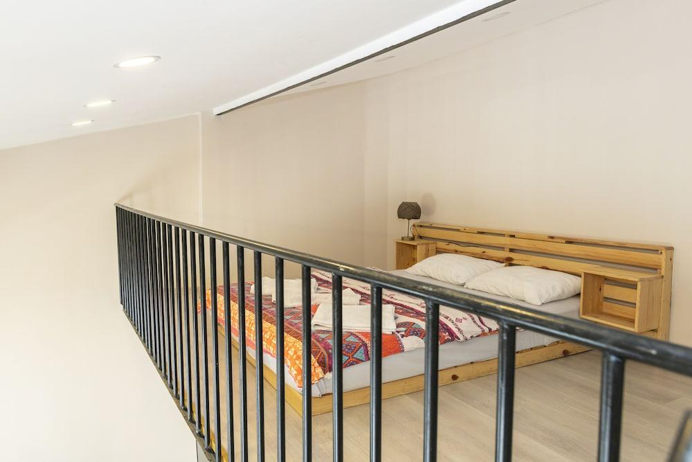 RELAXING LOFT APART AT TAKSIM — ISTANBUL — фотография отеля №2