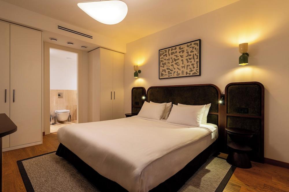 ANDO LIVING - TAKSIM GUMUSSUYU TOWNHOUSE — ISTANBUL — фотография отеля №9