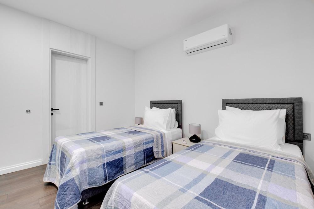 LUXURY WATERFRONT HOUSE 9 MIN TO YALIKAVAK MARINA — BODRUM — fotografie hotel nr. 25