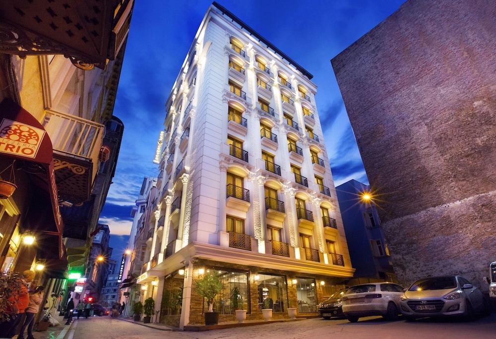 PERA CENTER HOTEL — ISTANBUL