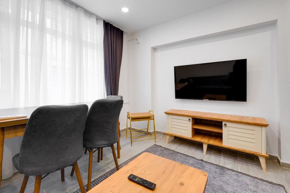 COZY FLAT 10 MIN TO MARMARAY AND USKUDAR COAST — ISTANBUL — fotografie hotel nr. 8