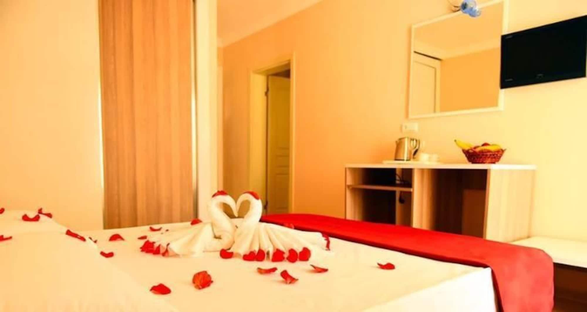 GANITA HOLIDAY VILLAGE — ALANYA