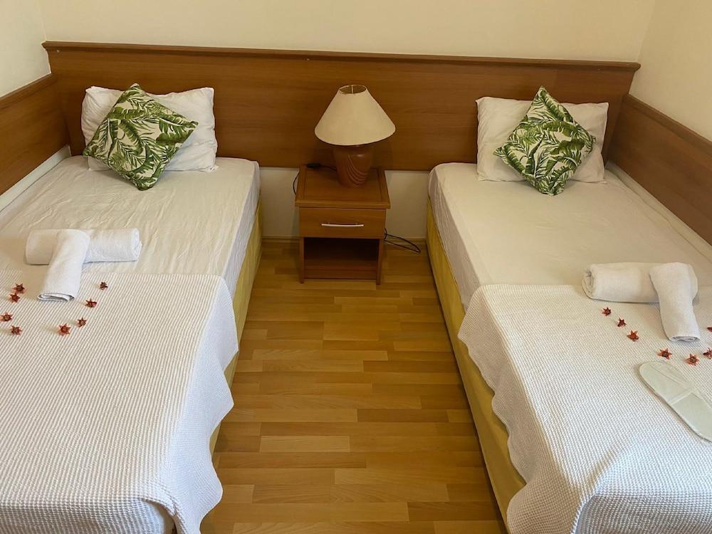 FELICITY HOTEL & BUNGALOWS — CAMYUVA — fotografie hotel nr. 17