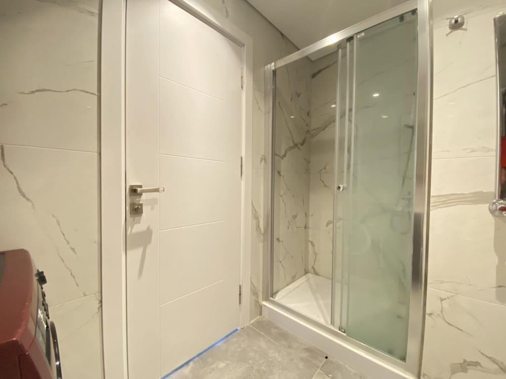 SLEEK AND MODERN FLAT IN ISTANBUL — ISTANBUL — fotografie hotel nr. 18