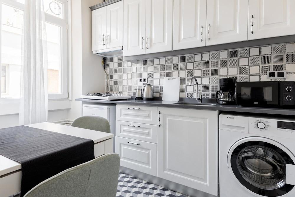 CHIC FLAT 5 MIN TO GALATA TOWER IN ISTIKLAL AVE — ISTANBUL — fotografie hotel nr. 23