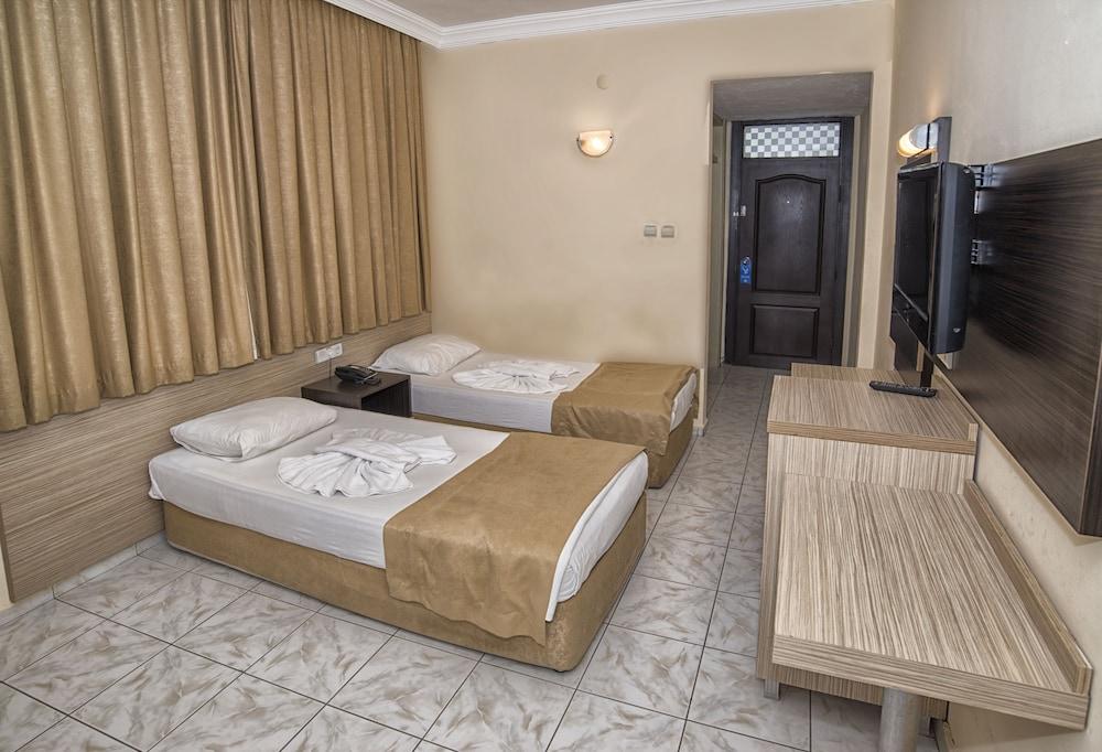 KLEOPATRA BAVYERA HOTEL — ALANYA — фотография отеля №2