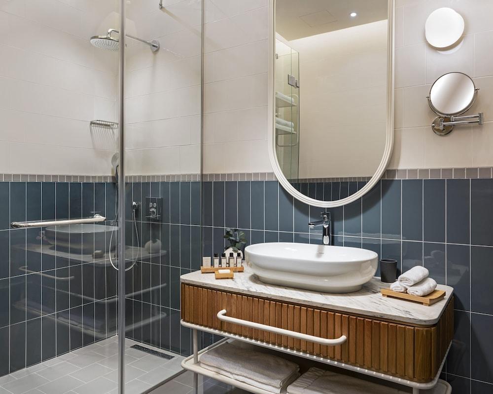 ECOLE ST. PIERRE HOTEL — ISTANBUL — фотография отеля №20