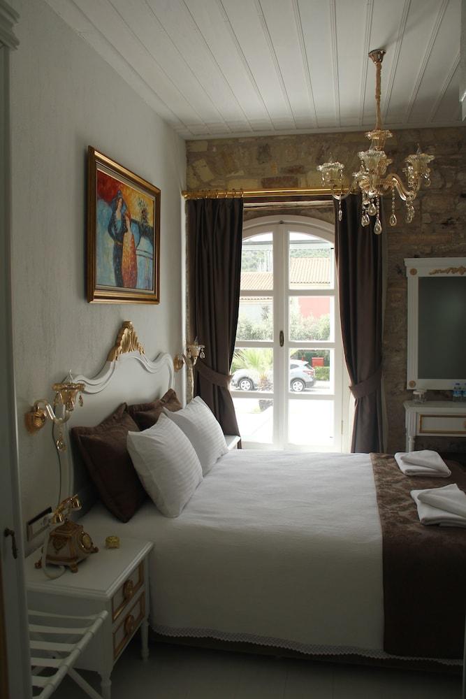 LALEDAN KONAGI BUTIK HOTEL - ADULTS ONLY — CESME — fotografie hotel nr. 13
