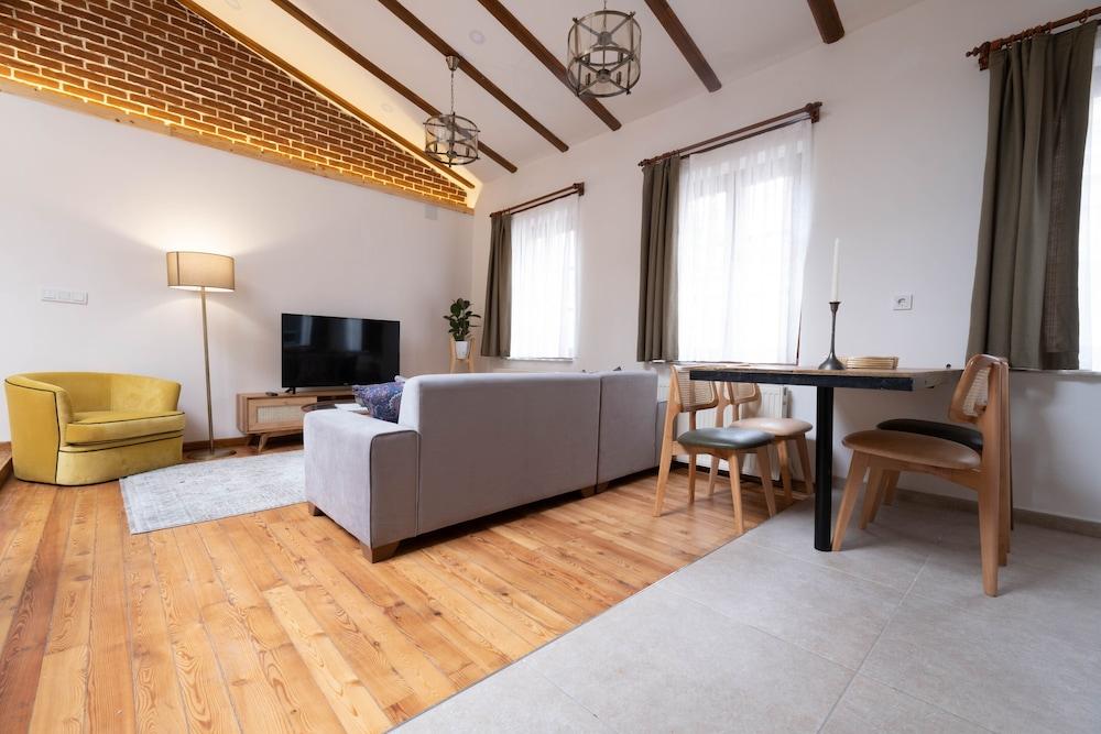 PENTHOUSE IN THE HEART OF PERA — ISTANBUL — fotografie hotel nr. 13