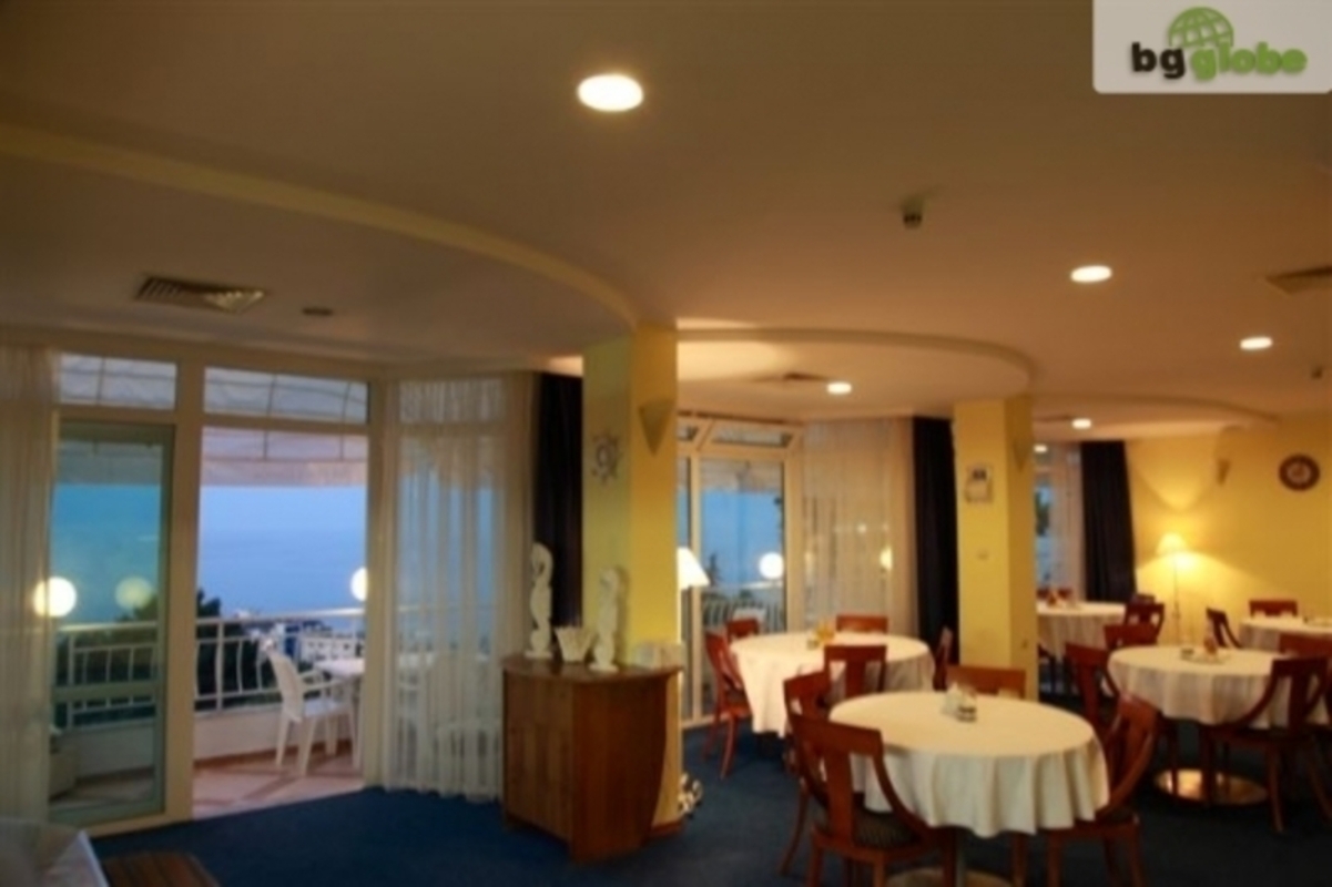 ART HOTEL GARDIA — GOLDEN SANDS — фотография отеля №2