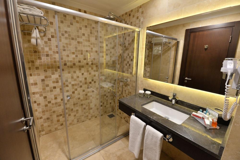 RAMADA HOTEL & SUITES BY WYNDHAM ISTANBUL MERTER — ISTANBUL — фотография отеля №15