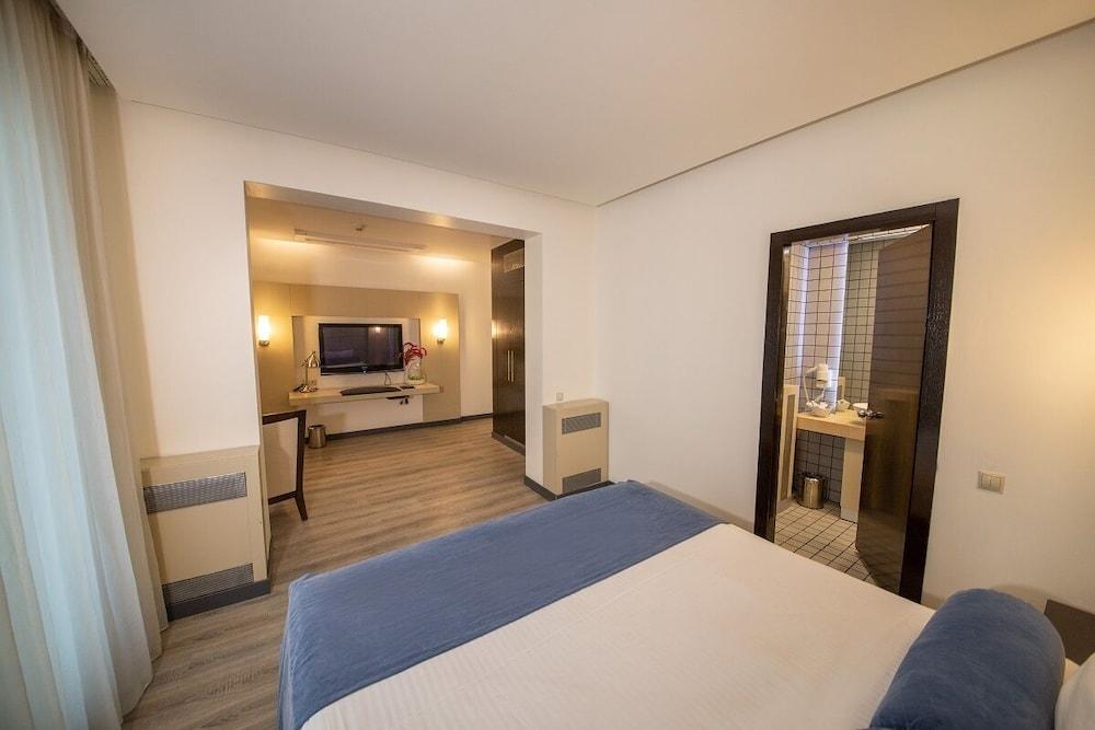MY HOTEL — IZMIR — фотография отеля №19