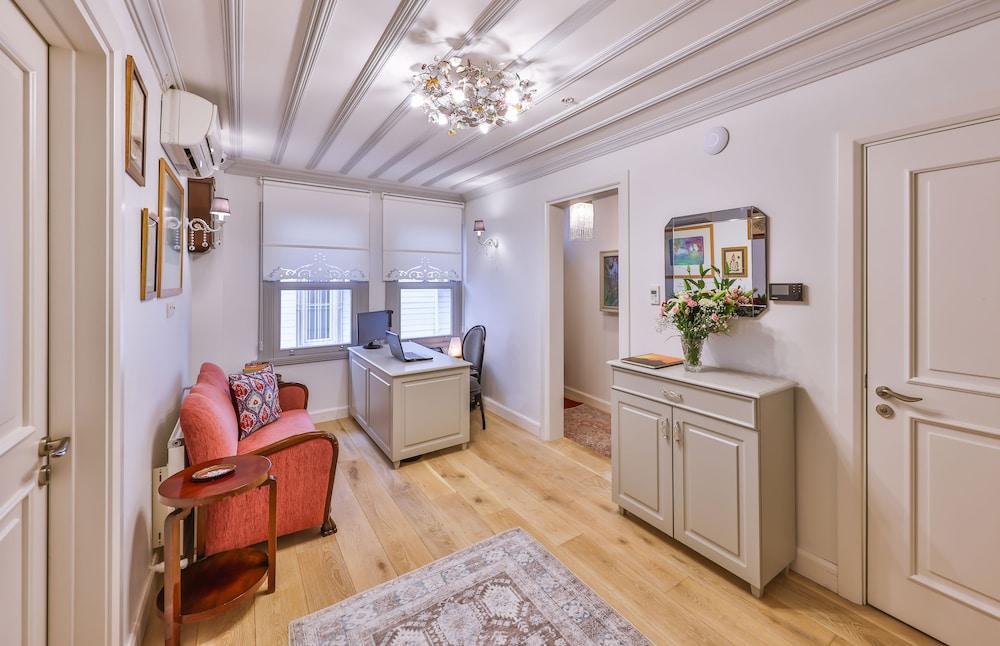 9 DOORS HOTEL — ISTANBUL — фотография отеля №2