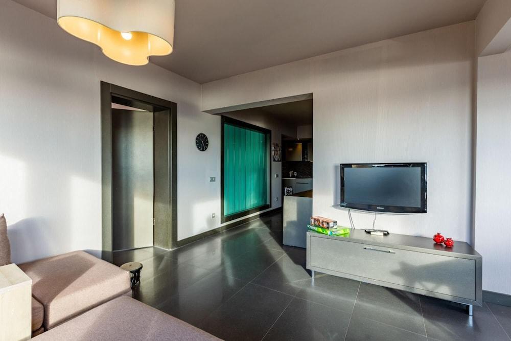STYLISH APARTMENT WITH PANAROMIC VIEW IN BESIKTAS — ISTANBUL — fotografie hotel nr. 9
