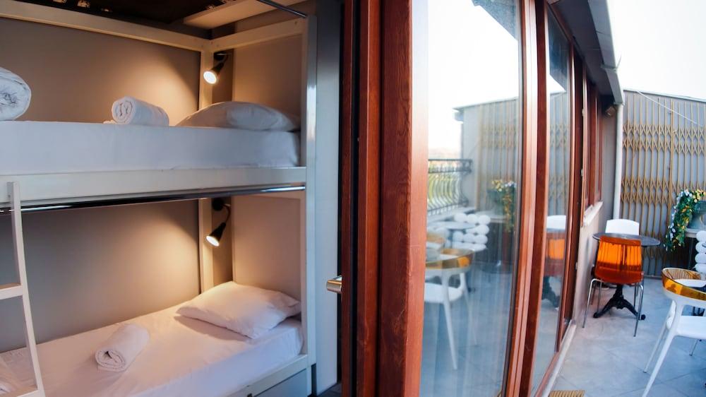 STAY INN TAKSIM HOSTEL (ADULTS ONLY) — ISTANBUL — fotografie hotel nr. 8