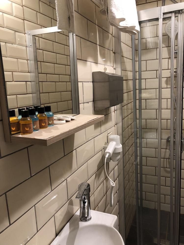 UTARIT TAKSIM — ISTANBUL — fotografie hotel nr. 21