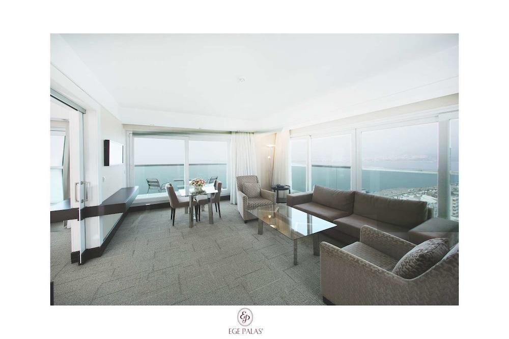 EGE PALAS BUSINESS HOTEL — IZMIR — fotografie hotel nr. 12