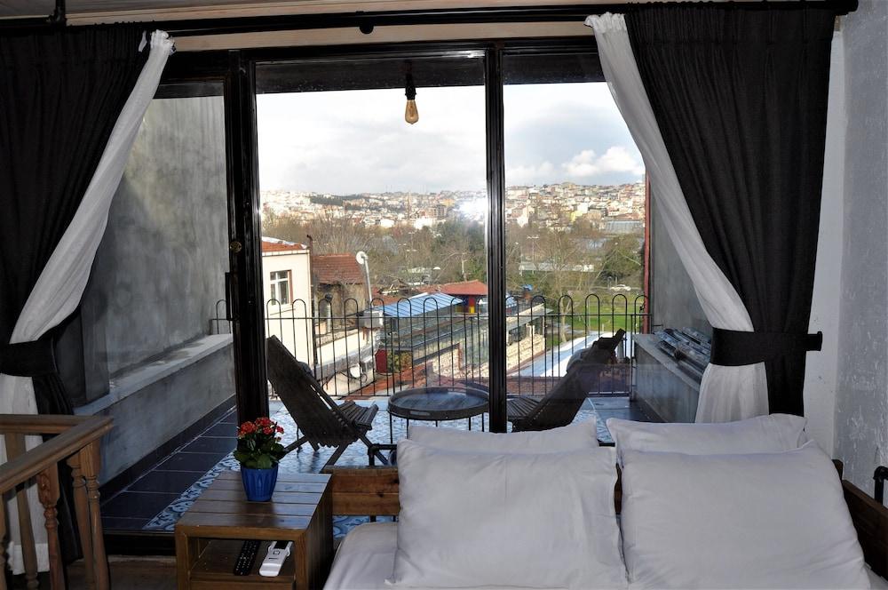 ROOFTOP BALAT ROOMS & APARTMENTS TURKUAZ OLIVE — ISTANBUL — фотография отеля №9