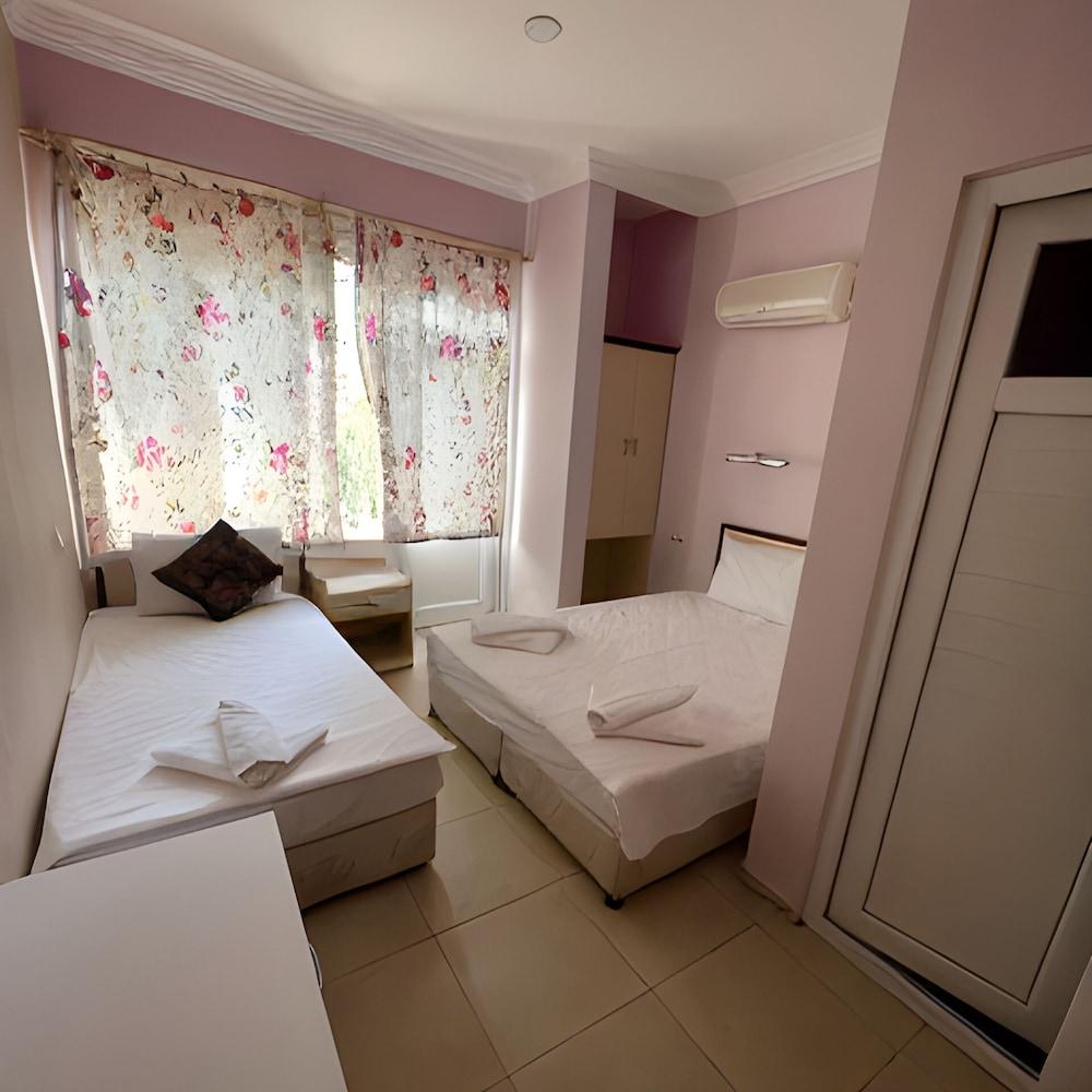 BEACHWAY HOTEL — SIDE — фотография отеля №5