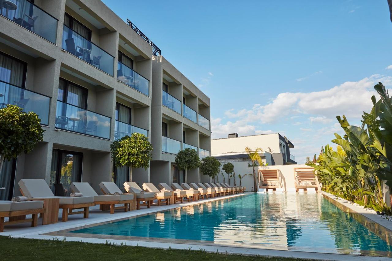 VENZI AYAYORGI ADULT ONLY +15 (ADULTS ONLY) — CESME