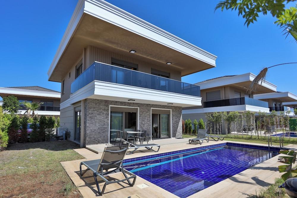NIRVANA HOLIDAY HOMES — BELEK