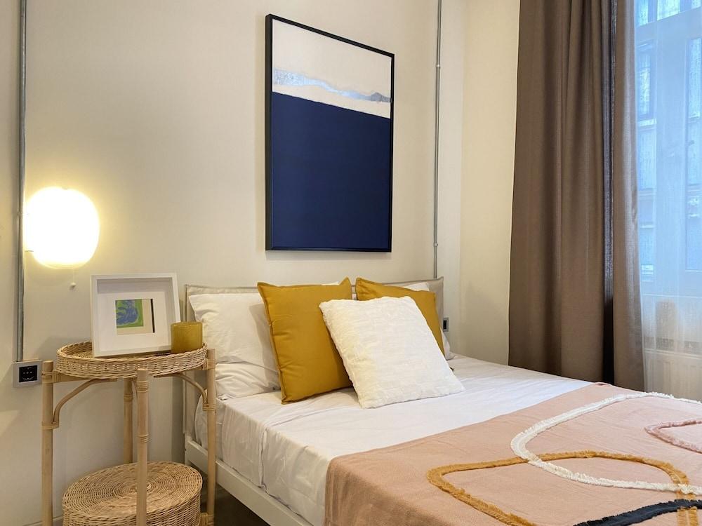CHIC FLAT 5 MIN TO GALATA TOWER IN ISTIKLAL AVE — ISTANBUL — fotografie hotel nr. 14