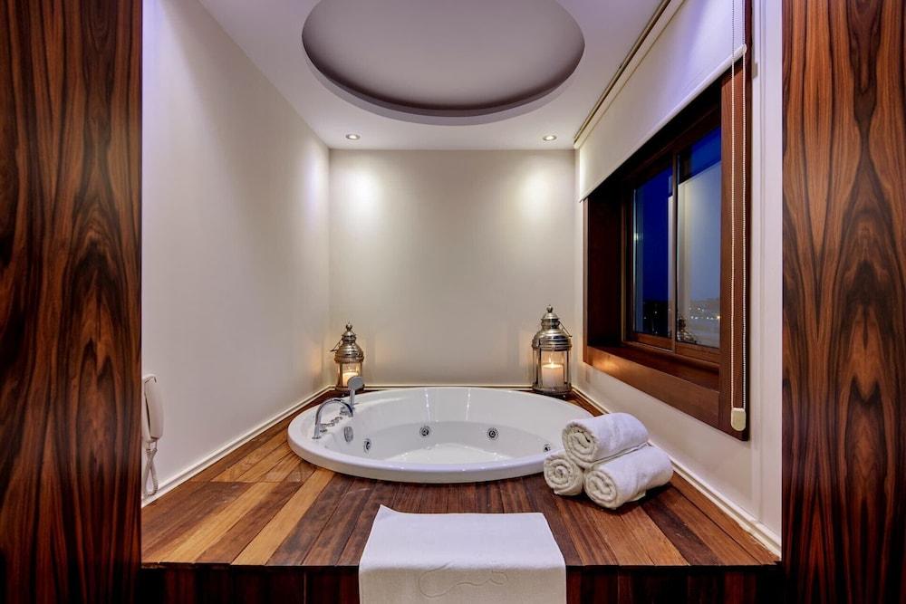 ROYAL TEOS THERMAL RESORT CLINIC & SPA — SEFERIHISAR — fotografie hotel nr. 16