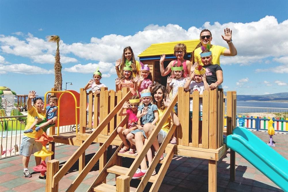 ROYAL TEOS THERMAL RESORT CLINIC & SPA — SEFERIHISAR — fotografie hotel nr. 31