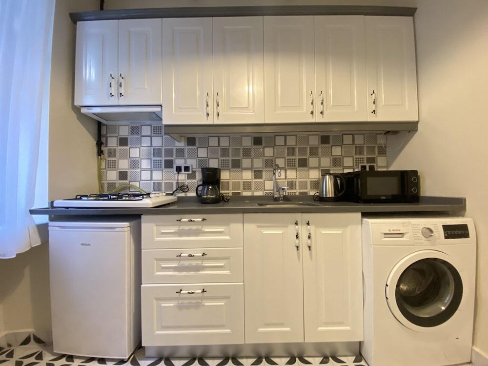 GEM OF GALATA DISCOVER RENOVATED FLAT — ISTANBUL — фотография отеля №8