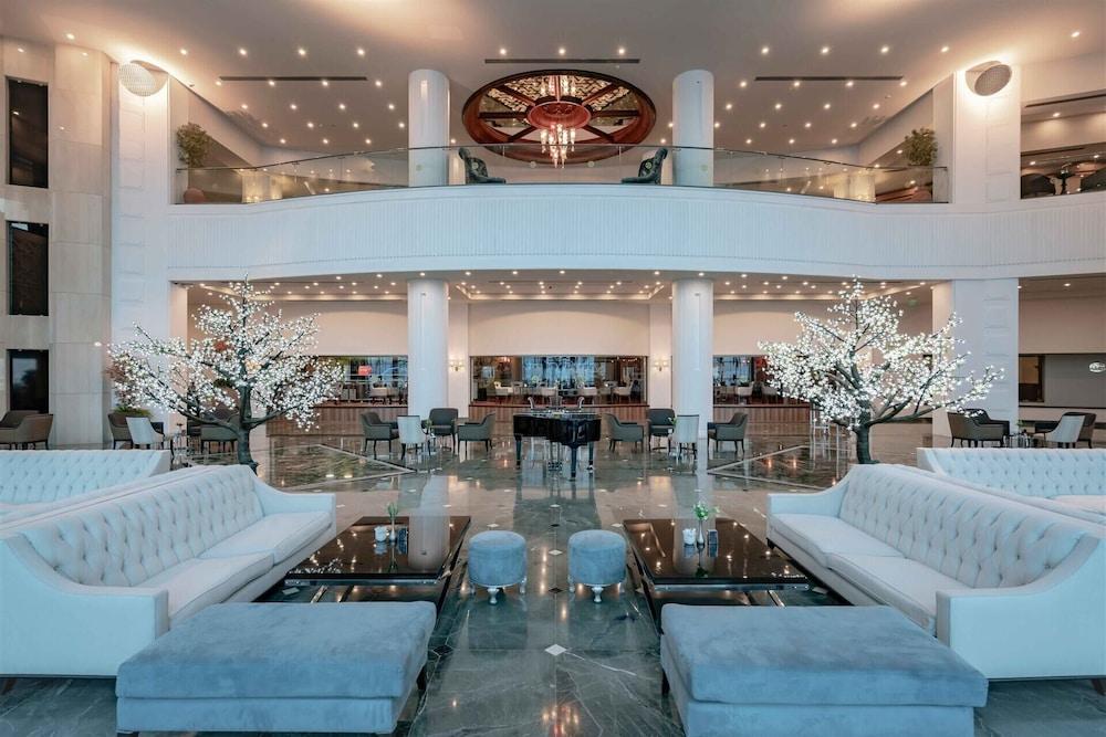 ROYAL TEOS THERMAL RESORT CLINIC & SPA — SEFERIHISAR