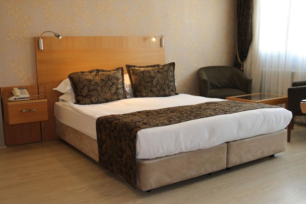EMERALD HOTEL — ISTANBUL — фотография отеля №2