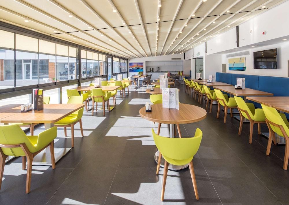 HAMPTON BY HILTON ISTANBUL KURTKOY — ISTANBUL — фотография отеля №22